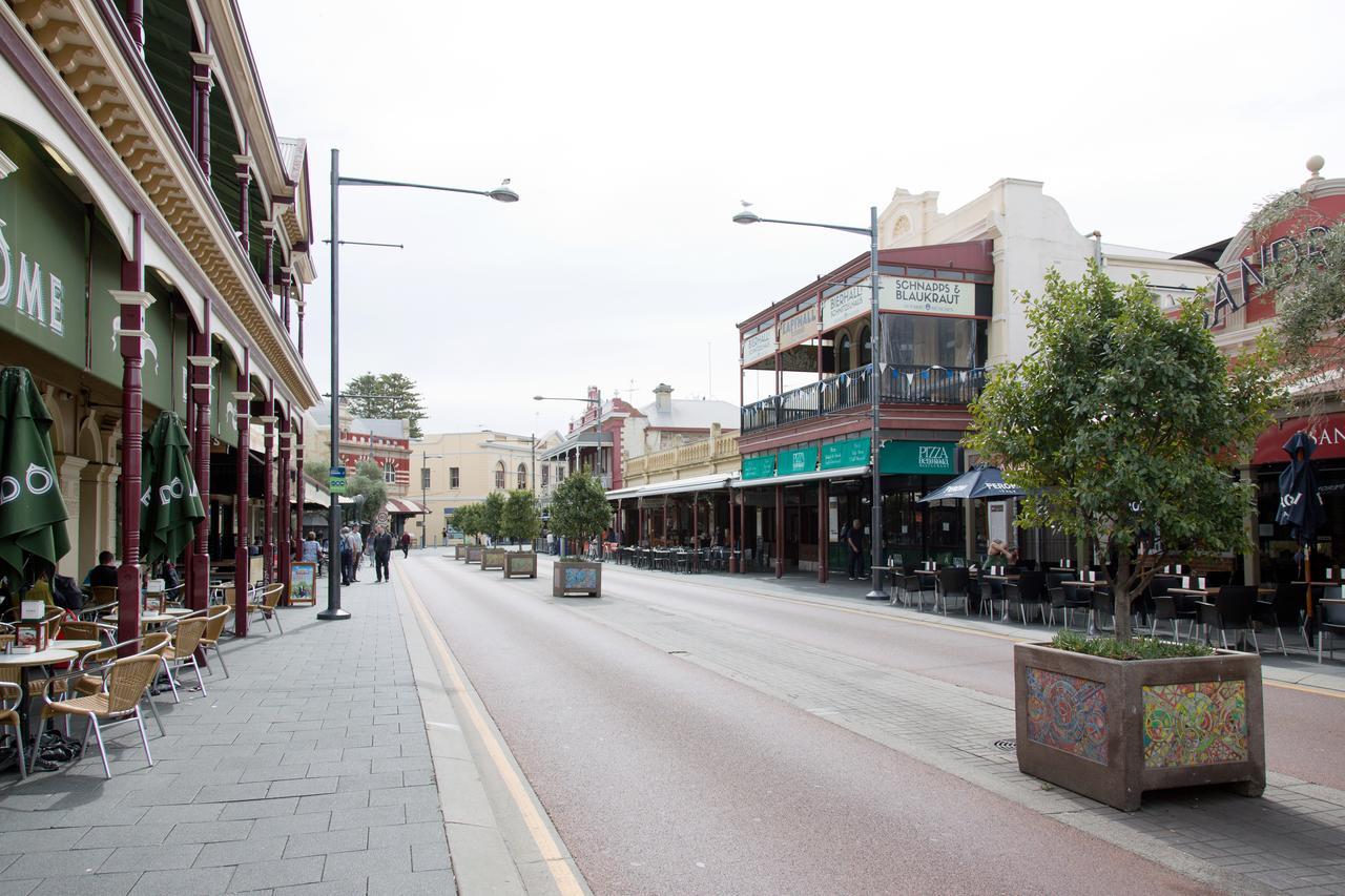 The Local - Fremantle Apartment Bagian luar foto